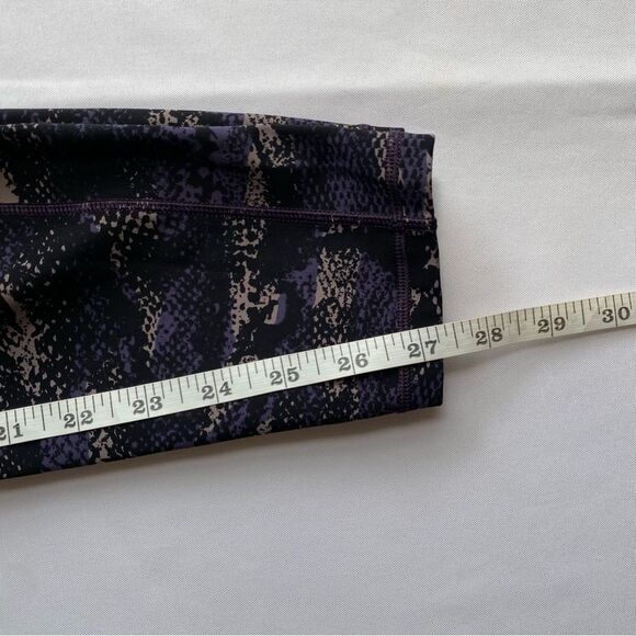 Lululemon Rip Wave Purple Thunder Black Speed Up Tight Full-On Luxtreme Size 8 - Picture 16 of 16